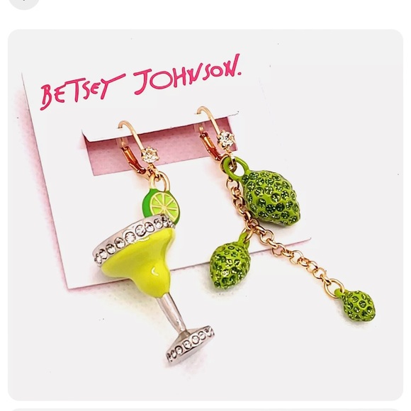 Betsey Johnson Jewelry - Betsey Johnson Margarita Lime Earrings